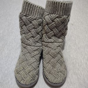 Gray Knit UGGs, Women's 6.5